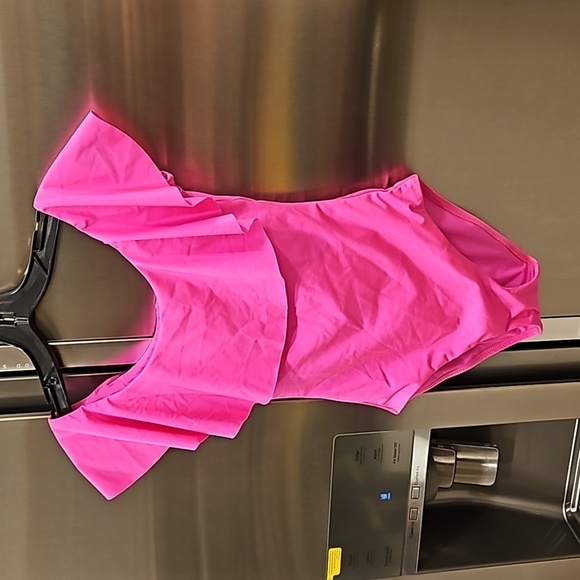 💕TRINA TURK💕 Monaco One Piece Bandeau ~ Pink Pop 2 NWT - Picture 6 of 12